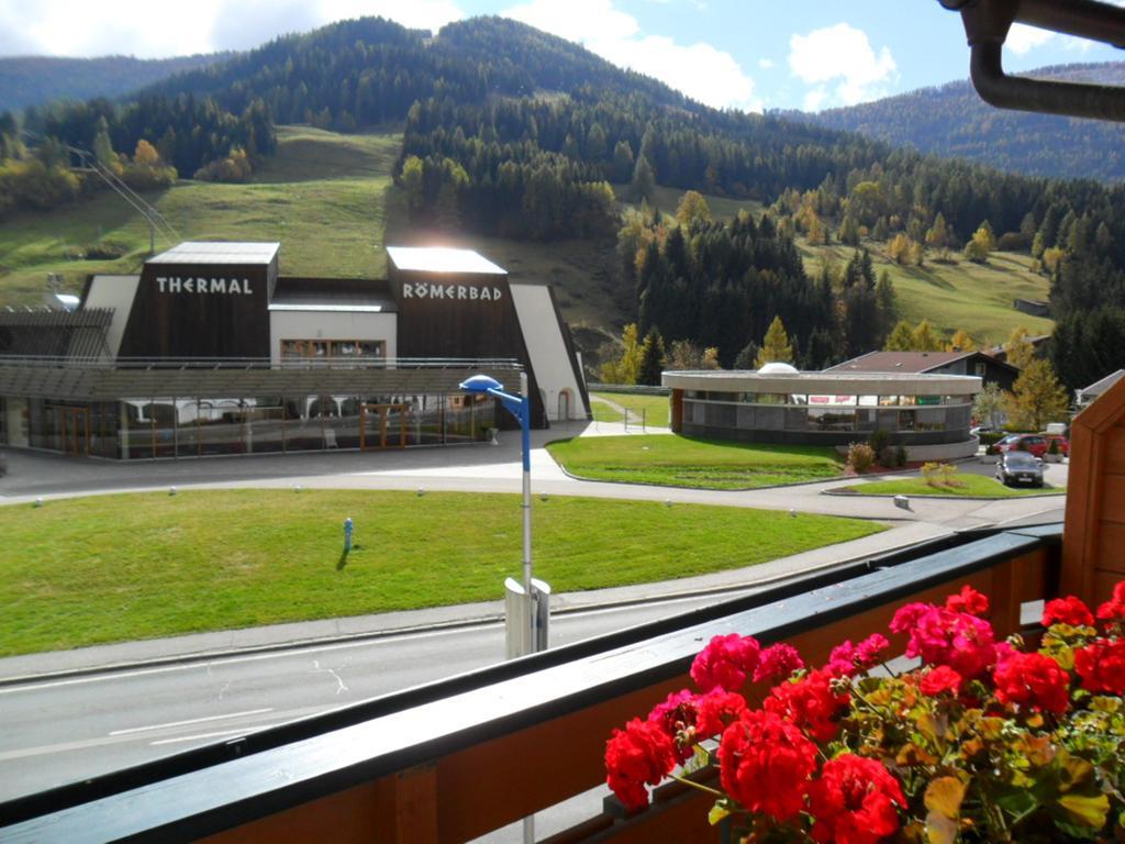 Haus Am Roemerbad Bad Kleinkirchheim Pokoj fotografie