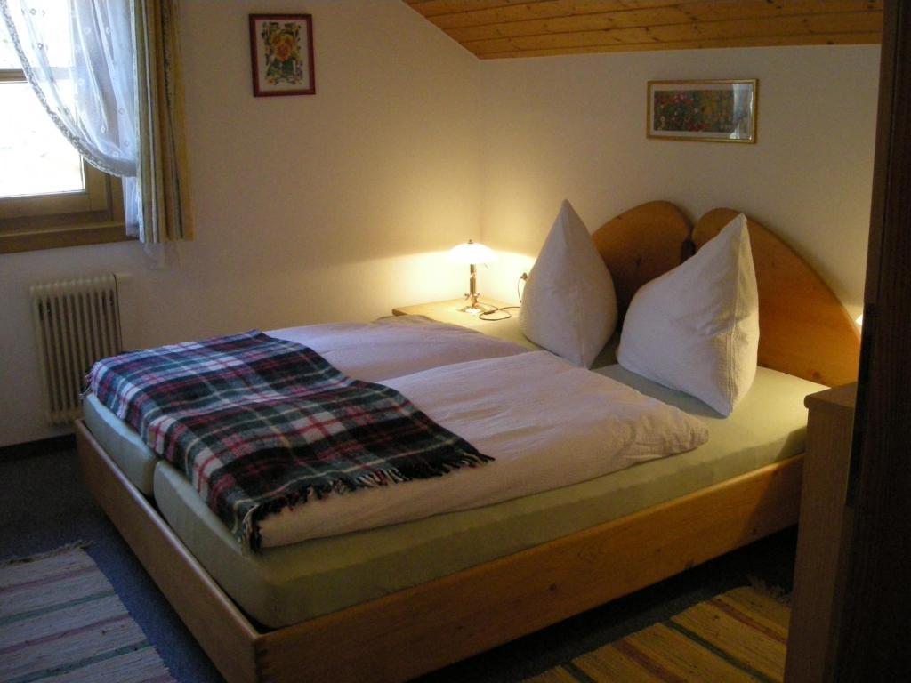Haus Am Roemerbad Bad Kleinkirchheim Pokoj fotografie