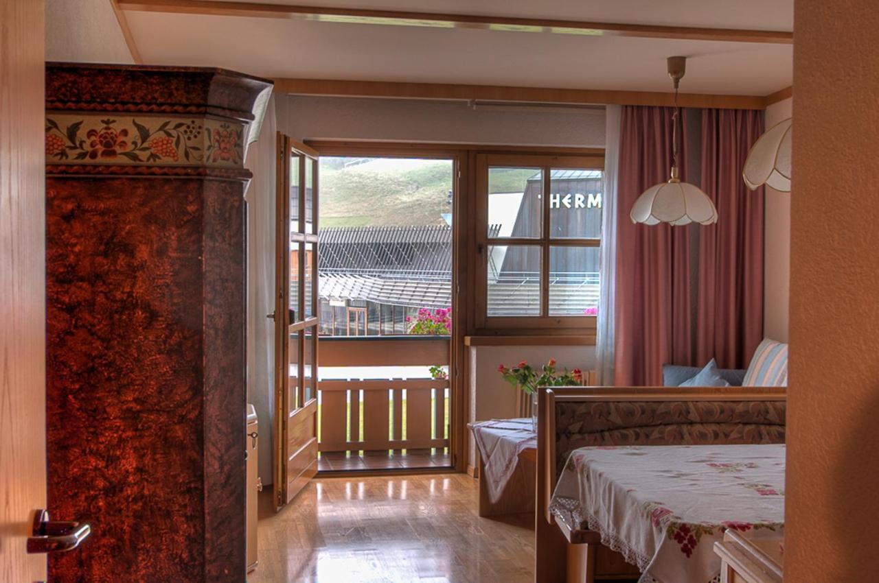 Haus Am Roemerbad Bad Kleinkirchheim Pokoj fotografie